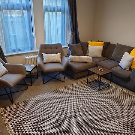 Newly Renovated 2-Bed Bungalow Bath Esterno foto