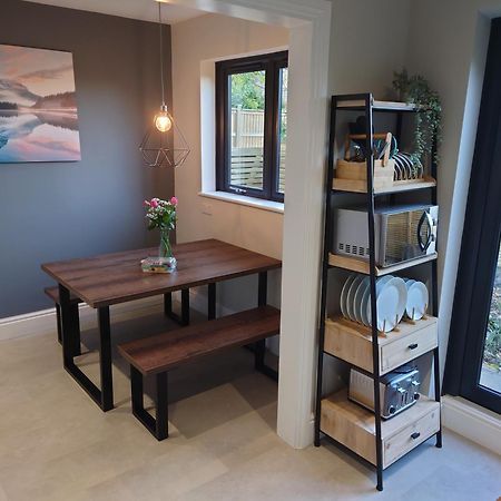 Newly Renovated 2-Bed Bungalow Bath Esterno foto