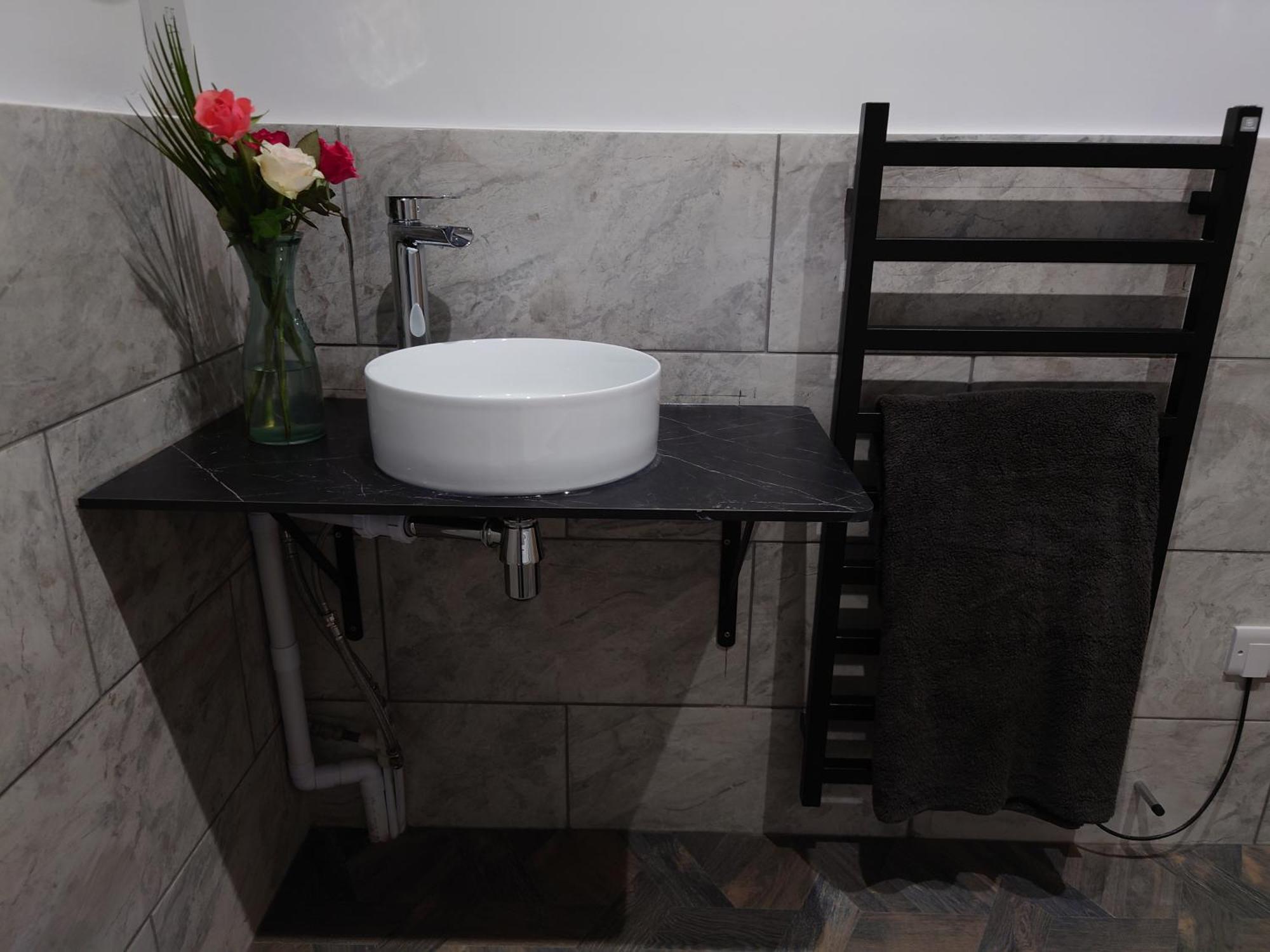 Newly Renovated 2-Bed Bungalow Bath Esterno foto